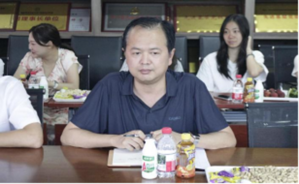 毕业生座谈会工作简报595